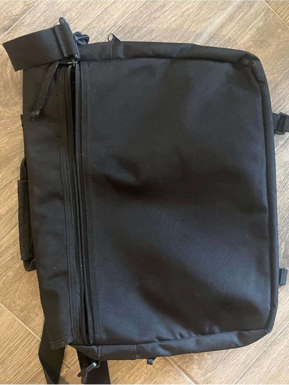 Eddie Bauer Black Men's Messenger Bag with Adjustable Strap
